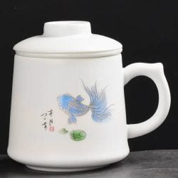 Cana ceai portelan cu filtru, design japonez peste koi, 400ml